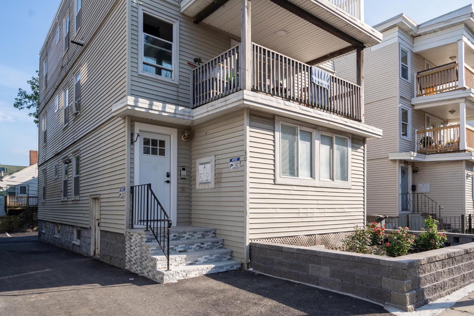 30-1 4Br Boston - Comfortable Apt Near Mbta Exterior photo